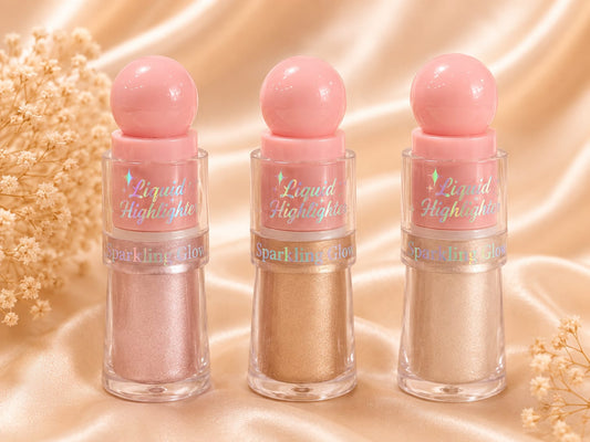 Sparkling Glow High-Shine Liquid Highlighter | Quirky Face & Body Illuminator